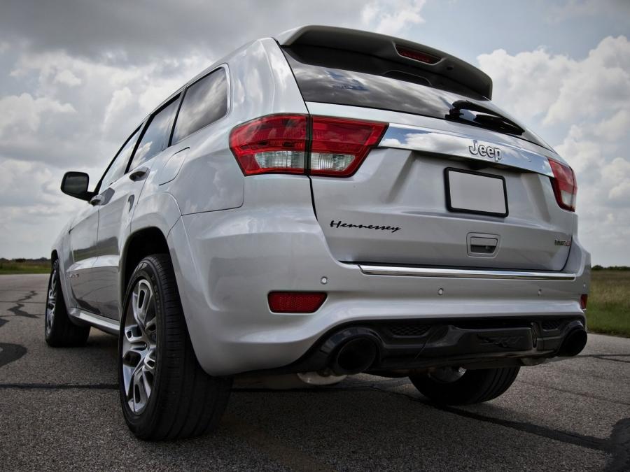  Jeep Grand Cherokee SRT8 HPE650 by Hennessey 2013 года  (фото 4 из 5)